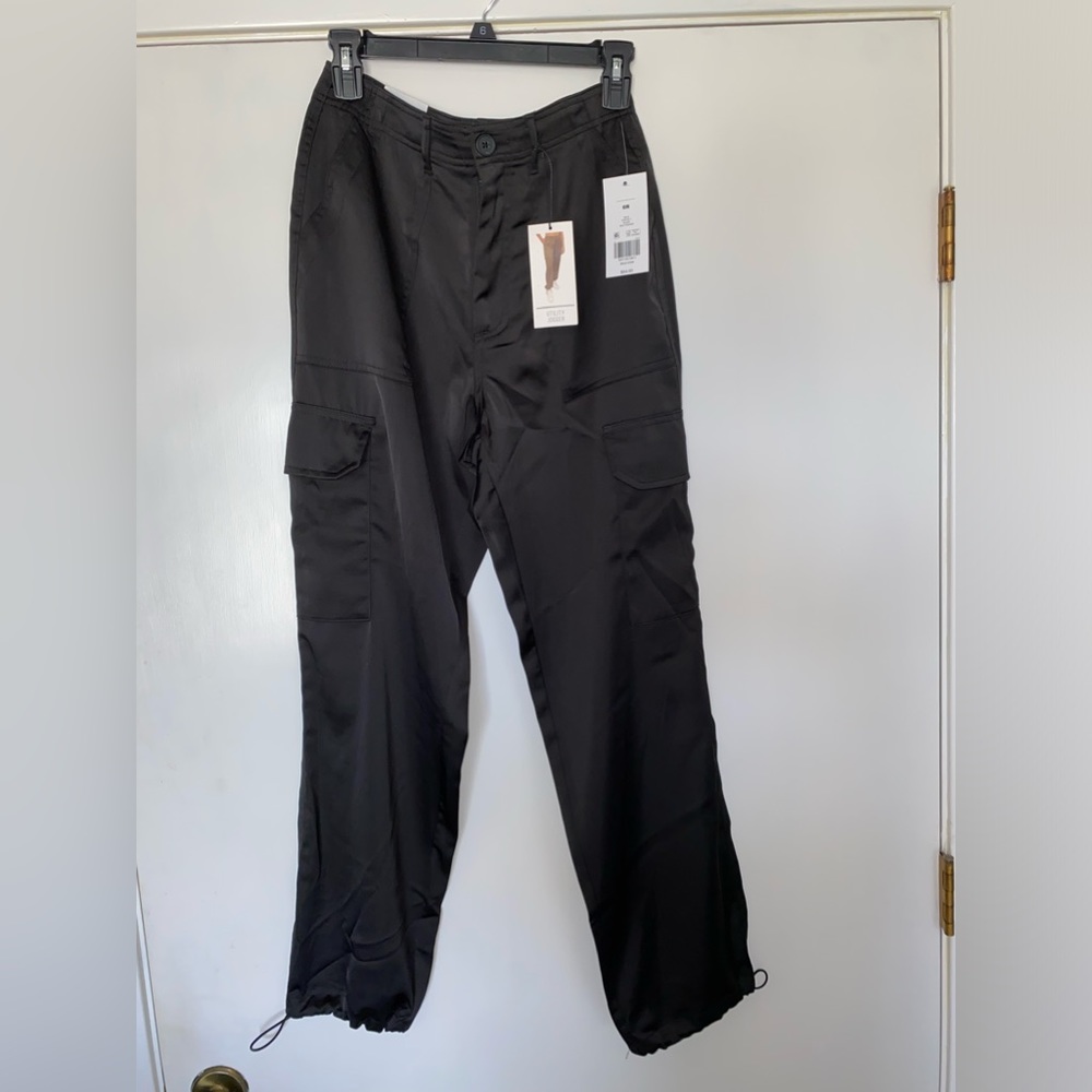 TRUE CRAFT UTILITY JOGGER .